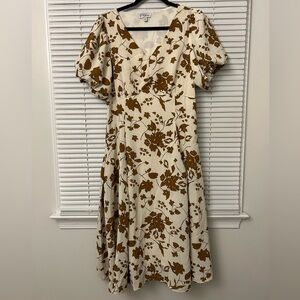 Polagram modest floral midi v neck dress women’s size Med